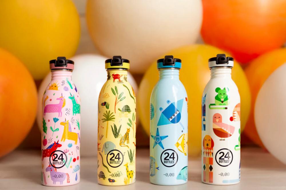 Edelstahl-Trinkflaschen mit unterschiedlichen, bunten Motiven für Kinder aus der Kids Collection von 24bottles